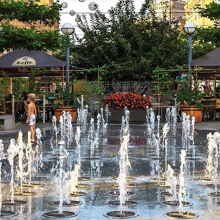Апартаменти В Самому Центрі З Реальними Фото И Цінами Dnipro Bagian luar foto